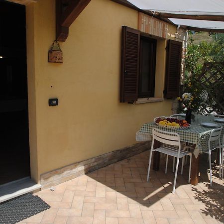 Agriturismo Il Sentiero Montalto delle Marche Exterior foto